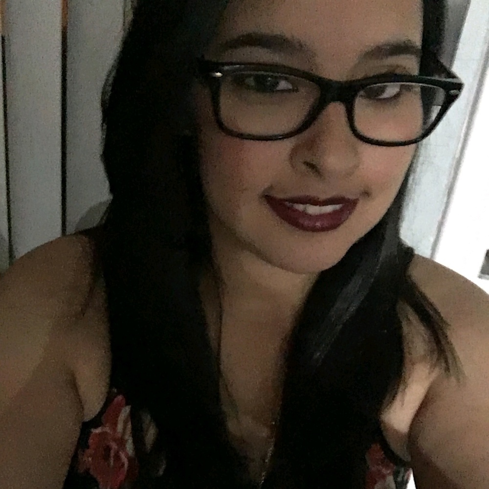 Meet your Posher, Cristina